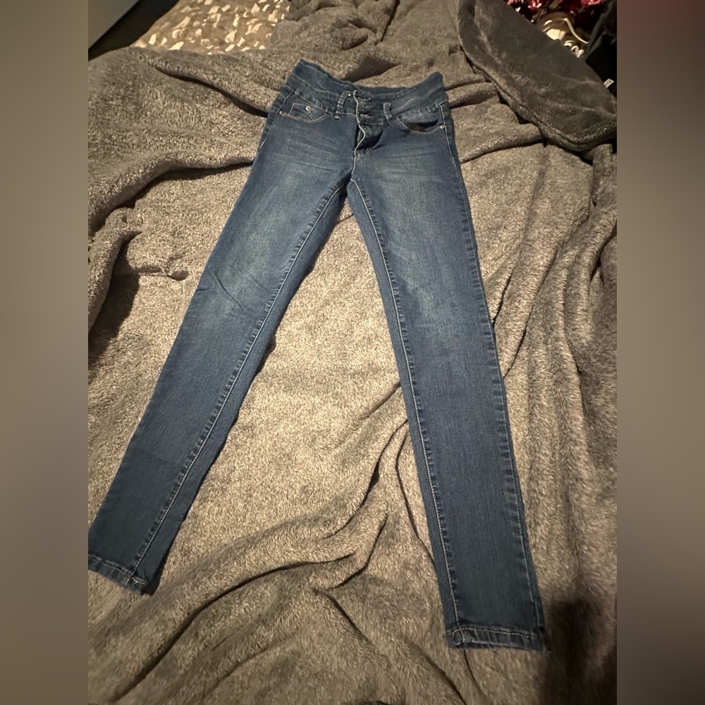 YMI - Stylish Blue Skinny Jeans for Women Size 7